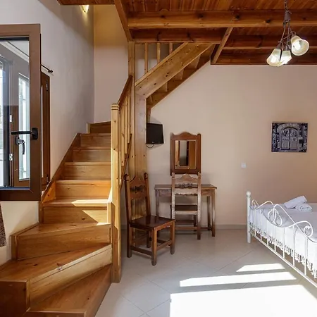 Gazde/Camere de închiriat Lucy *